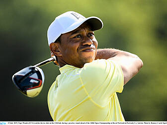 Tiger Woods reveals another kn...